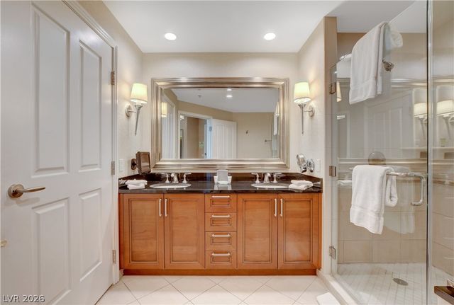 135 East Harmon Avenue 2309, Las Vegas, NV 89109