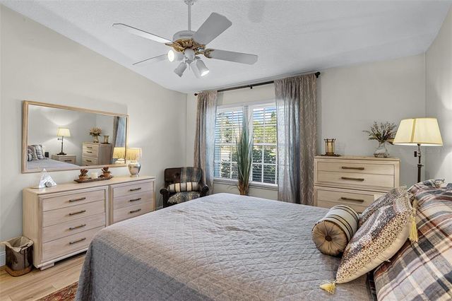 1350 MOSSWOOD DRIVE, Leesburg, FL 34748