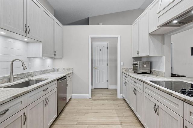 1350 MOSSWOOD DRIVE, Leesburg, FL 34748