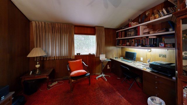 22900 Thorncliffe Street, Southfield, MI 48033