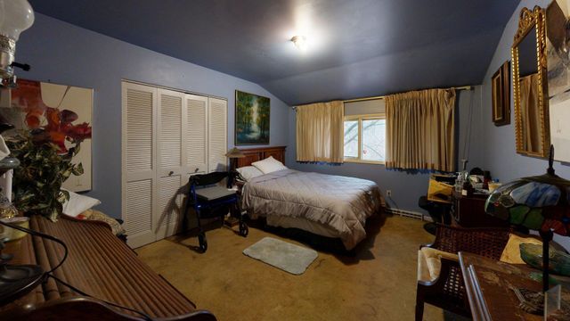 22900 Thorncliffe Street, Southfield, MI 48033