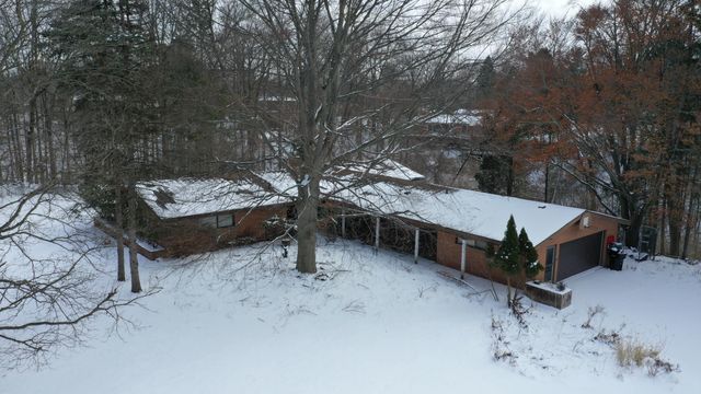 22900 Thorncliffe Street, Southfield, MI 48033