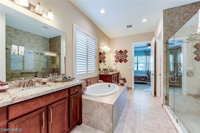 9263 Glenforest DR, Naples, FL 34120