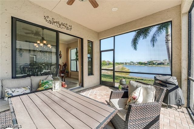 9263 Glenforest DR, Naples, FL 34120