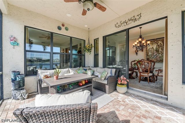 9263 Glenforest DR, Naples, FL 34120