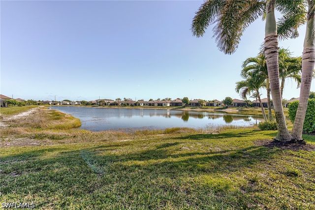 9263 Glenforest DR, Naples, FL 34120