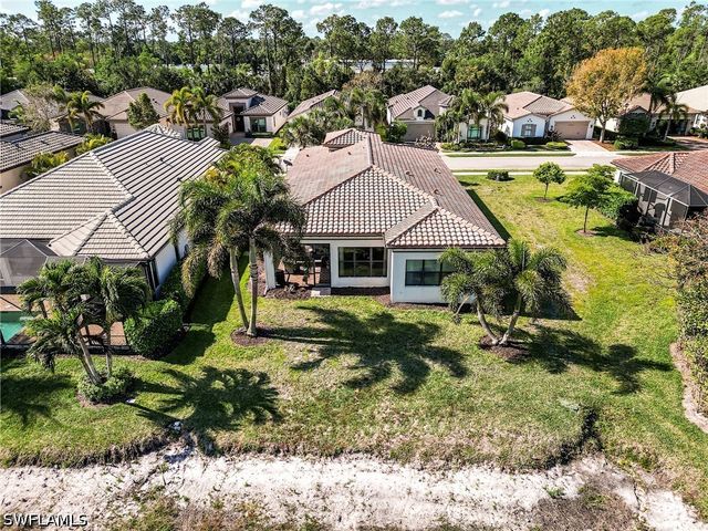 9263 Glenforest DR, Naples, FL 34120