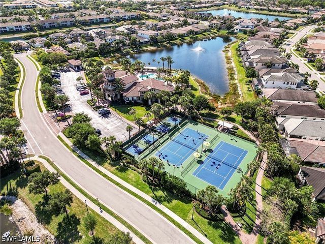 9263 Glenforest DR, Naples, FL 34120