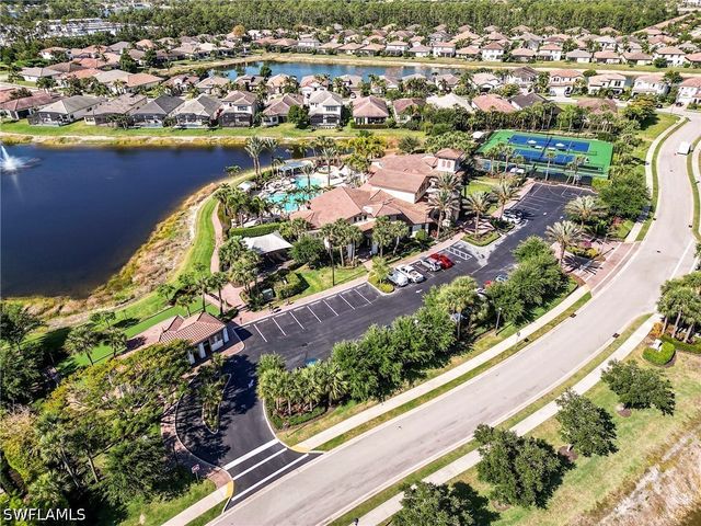 9263 Glenforest DR, Naples, FL 34120