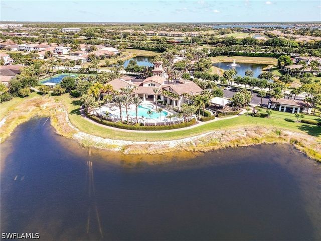 9263 Glenforest DR, Naples, FL 34120