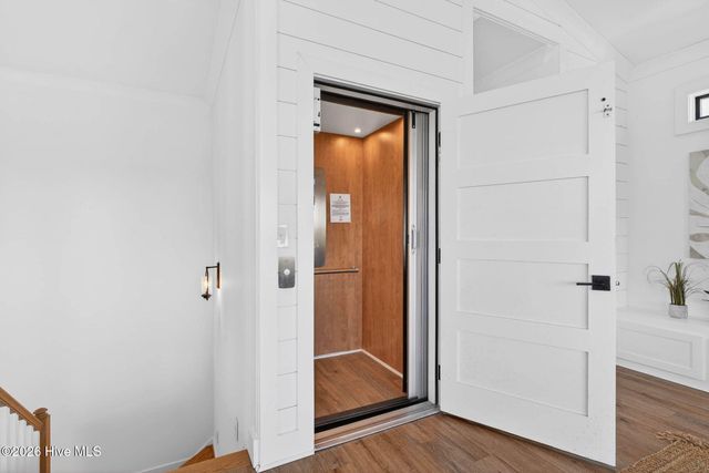 381 E Fourth Street, Ocean Isle Beach, NC 28469