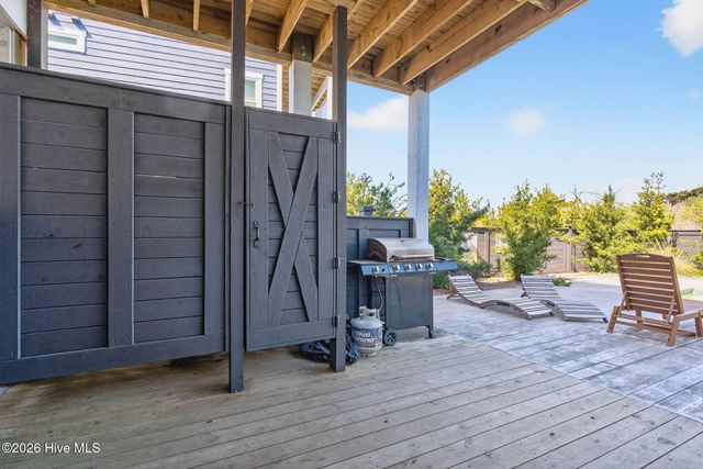 381 E Fourth Street, Ocean Isle Beach, NC 28469