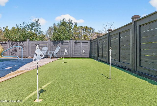 381 E Fourth Street, Ocean Isle Beach, NC 28469