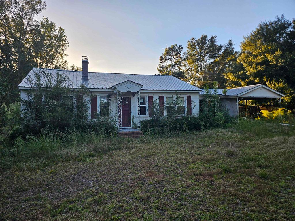 3635 Wayside Dr., Conway, SC 29527 — exterior