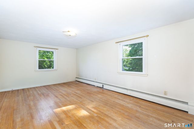 146 Victoria Road, New Britain, CT 06052