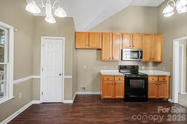 1448 Rainforest Court, Gastonia, NC 28054