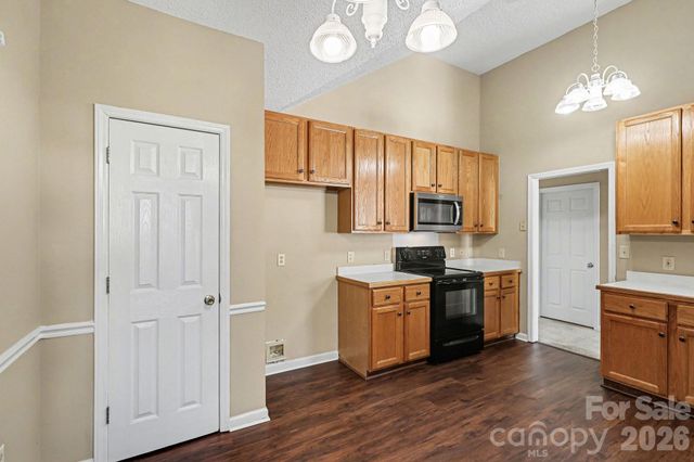 1448 Rainforest Court, Gastonia, NC 28054