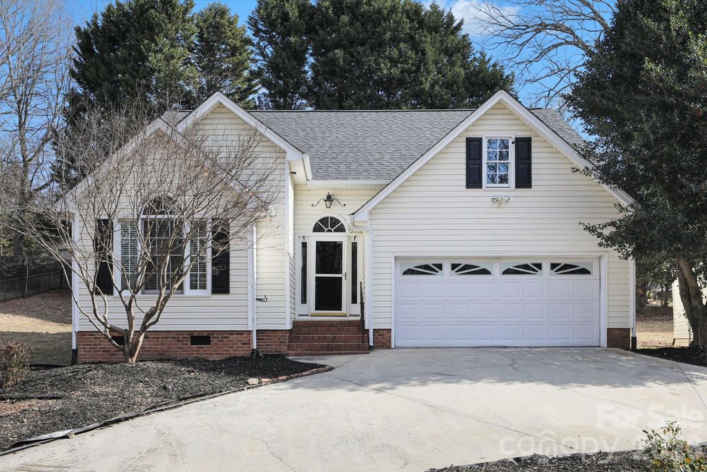 1448 Rainforest Court, Gastonia, NC 28054