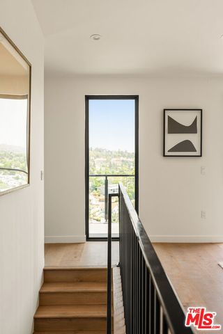 2536 Medlow Avenue, Los Angeles, CA 90041