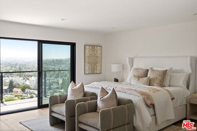 2536 Medlow Avenue, Los Angeles, CA 90041