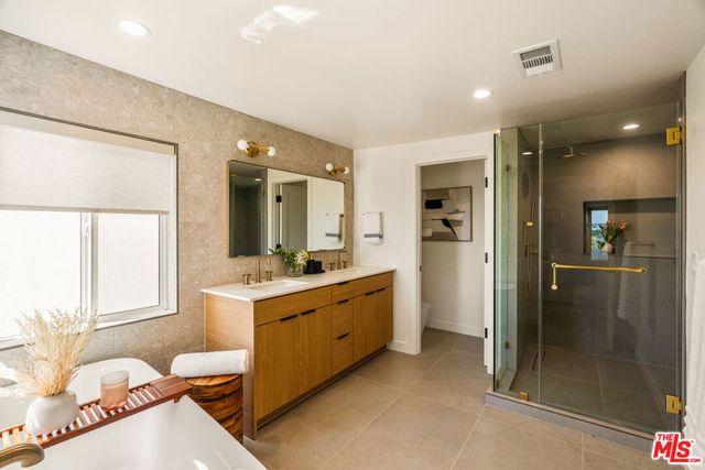 2536 Medlow Avenue, Los Angeles, CA 90041