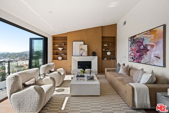 2536 Medlow Avenue, Los Angeles, CA 90041