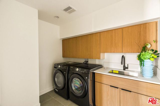 2536 Medlow Avenue, Los Angeles, CA 90041