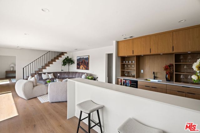 2536 Medlow Avenue, Los Angeles, CA 90041