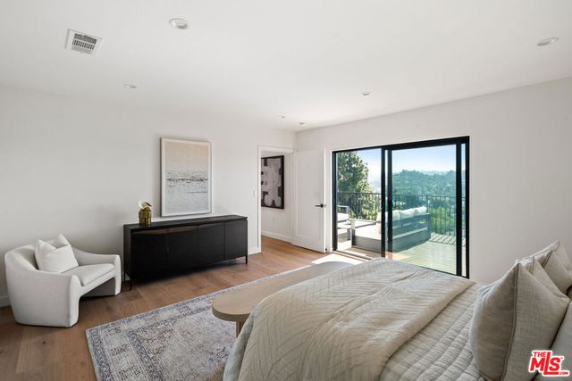 2536 Medlow Avenue, Los Angeles, CA 90041
