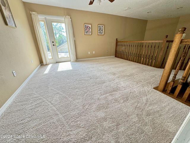 2885 Foxglove Avenue SW, Palm Bay, FL 32908