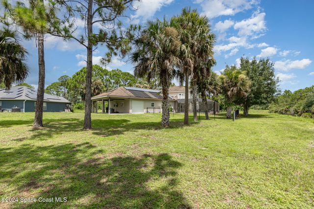 2885 Foxglove Avenue SW, Palm Bay, FL 32908