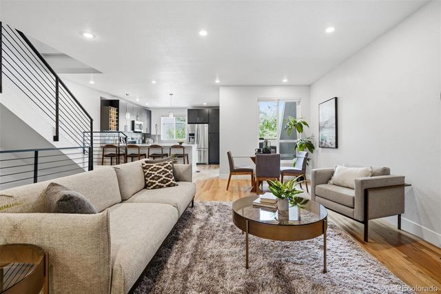 8150 W 10th Avenue, Lakewood, CO 80214