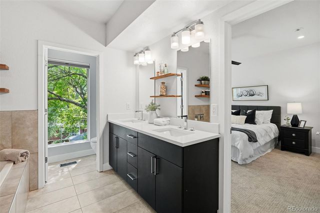 8150 W 10th Avenue, Lakewood, CO 80214