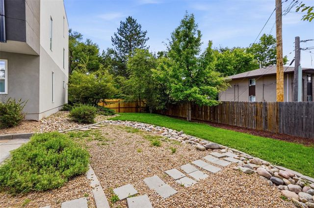 8150 W 10th Avenue, Lakewood, CO 80214