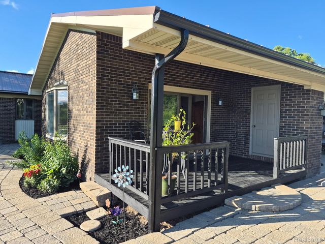 3200 E Bayliss Drive E, Oxford Charter Township, MI 48371