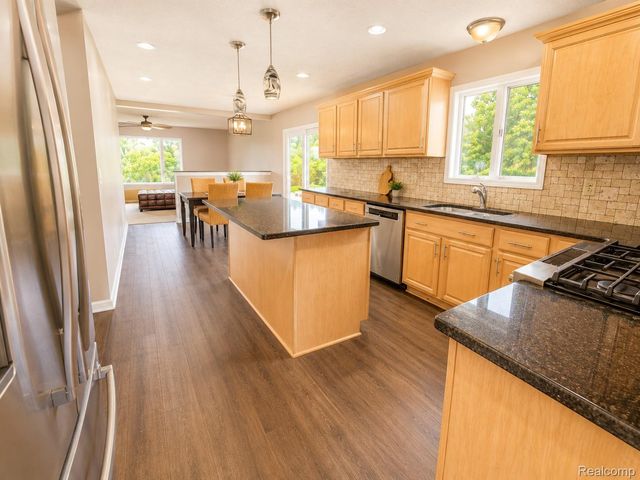3200 E Bayliss Drive E, Oxford Charter Township, MI 48371