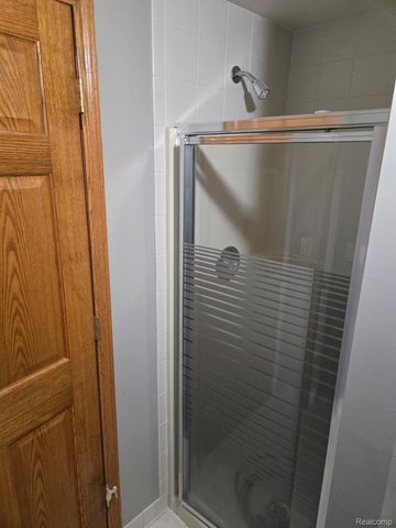 3200 E Bayliss Drive E, Oxford Charter Township, MI 48371