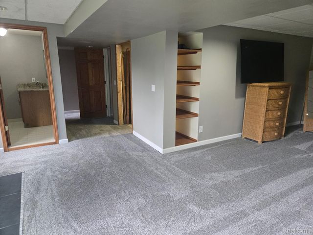3200 E Bayliss Drive E, Oxford Charter Township, MI 48371