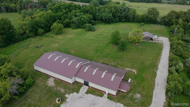 3200 E Bayliss Drive E, Oxford Charter Township, MI 48371