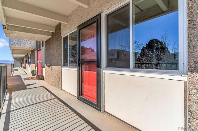 364 S Ironton Street 424, Aurora, CO 80012