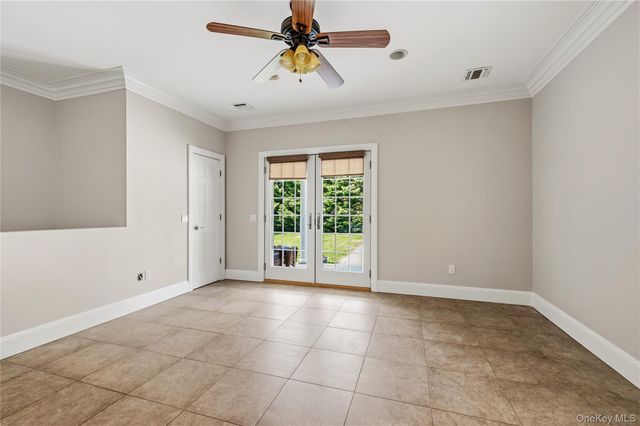 68 Maple Avenue, Bethpage, NY 11714