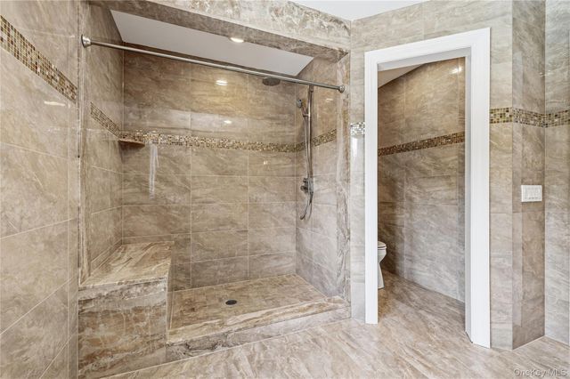 68 Maple Avenue, Bethpage, NY 11714