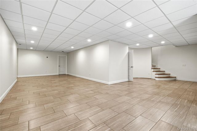 68 Maple Avenue, Bethpage, NY 11714
