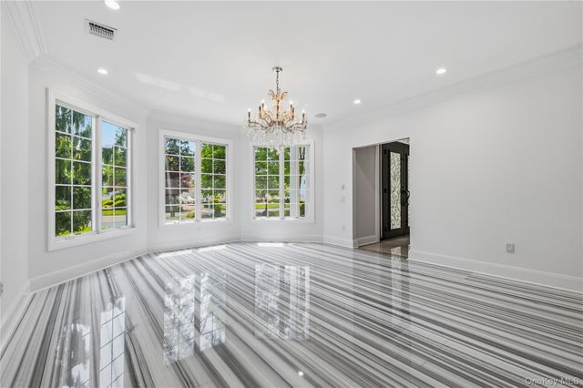 68 Maple Avenue, Bethpage, NY 11714