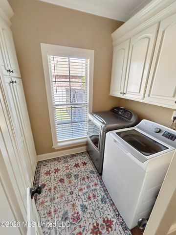 307 Winterfield Court, Brandon, MS 39042