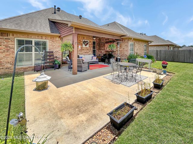 307 Winterfield Court, Brandon, MS 39042