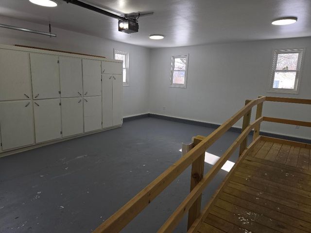 24195 Third Avenue, Mattawan, MI 49071