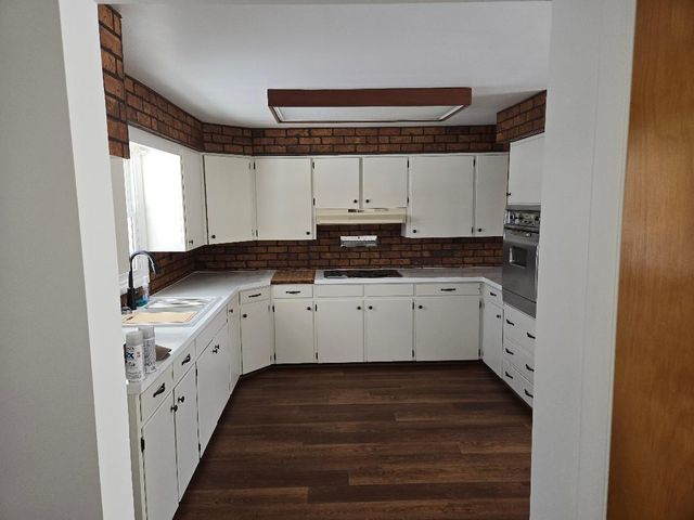 24195 Third Avenue, Mattawan, MI 49071