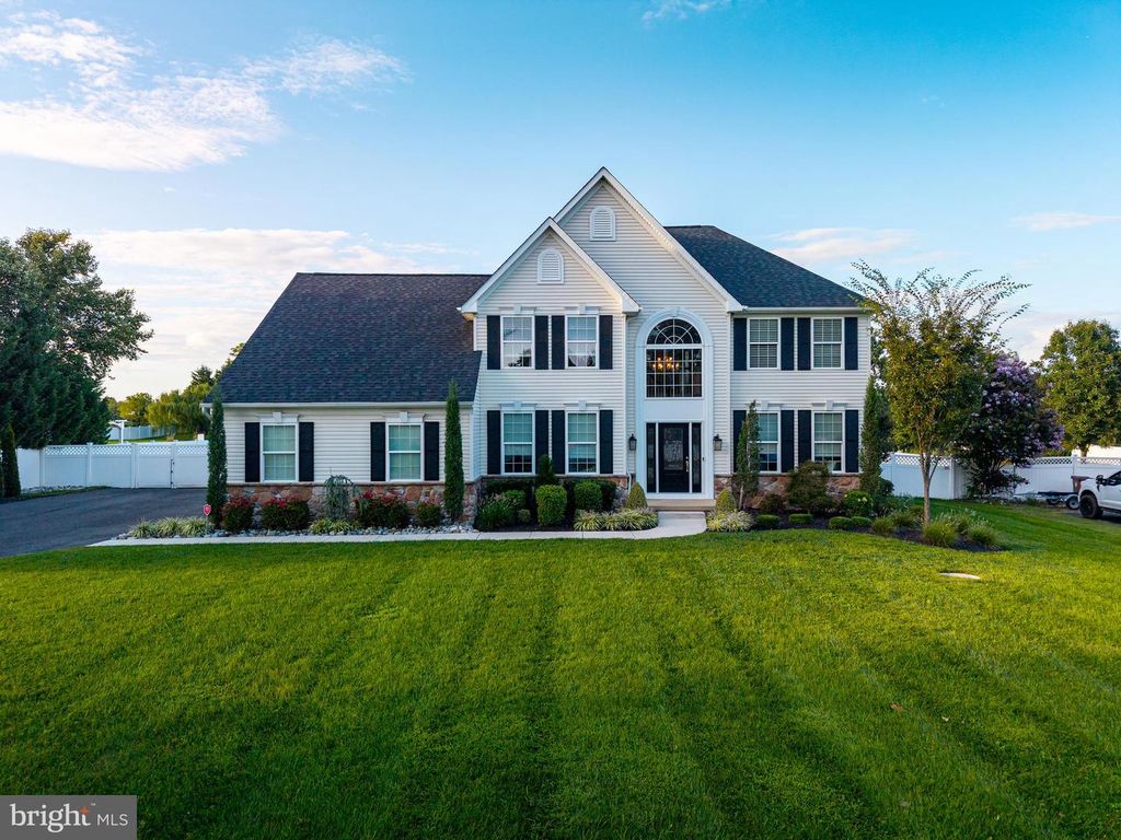 1019 HEWES DR, MULLICA HILL, NJ 08062 — photo 2