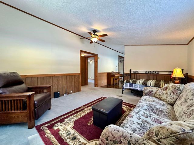 133 Otter View Drive, Clarendon, VT 05759